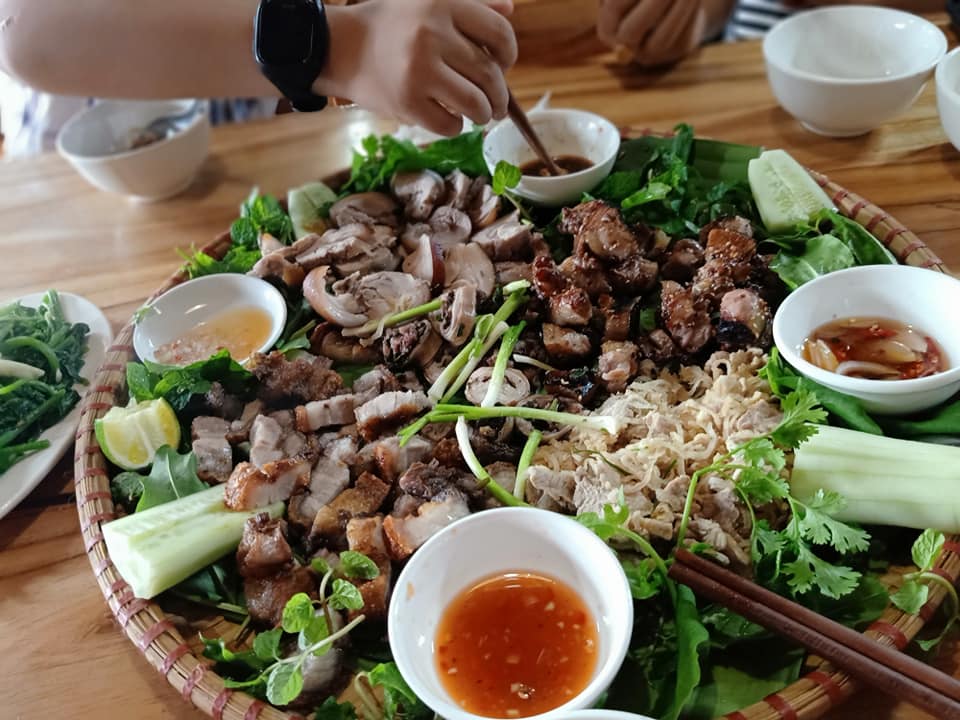 đi Sapa mộc lan quán